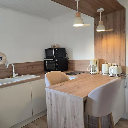 Апартаменты L'ecume De - 50 M De La Bernieres-sur-Mer