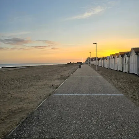 L'ecume De - 50 M De La Lejlighed